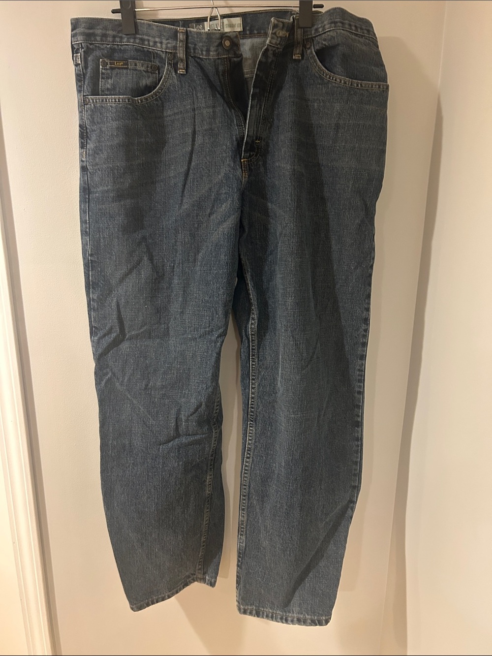 Lee Men's Straight-Leg Jeans in Denim Blue